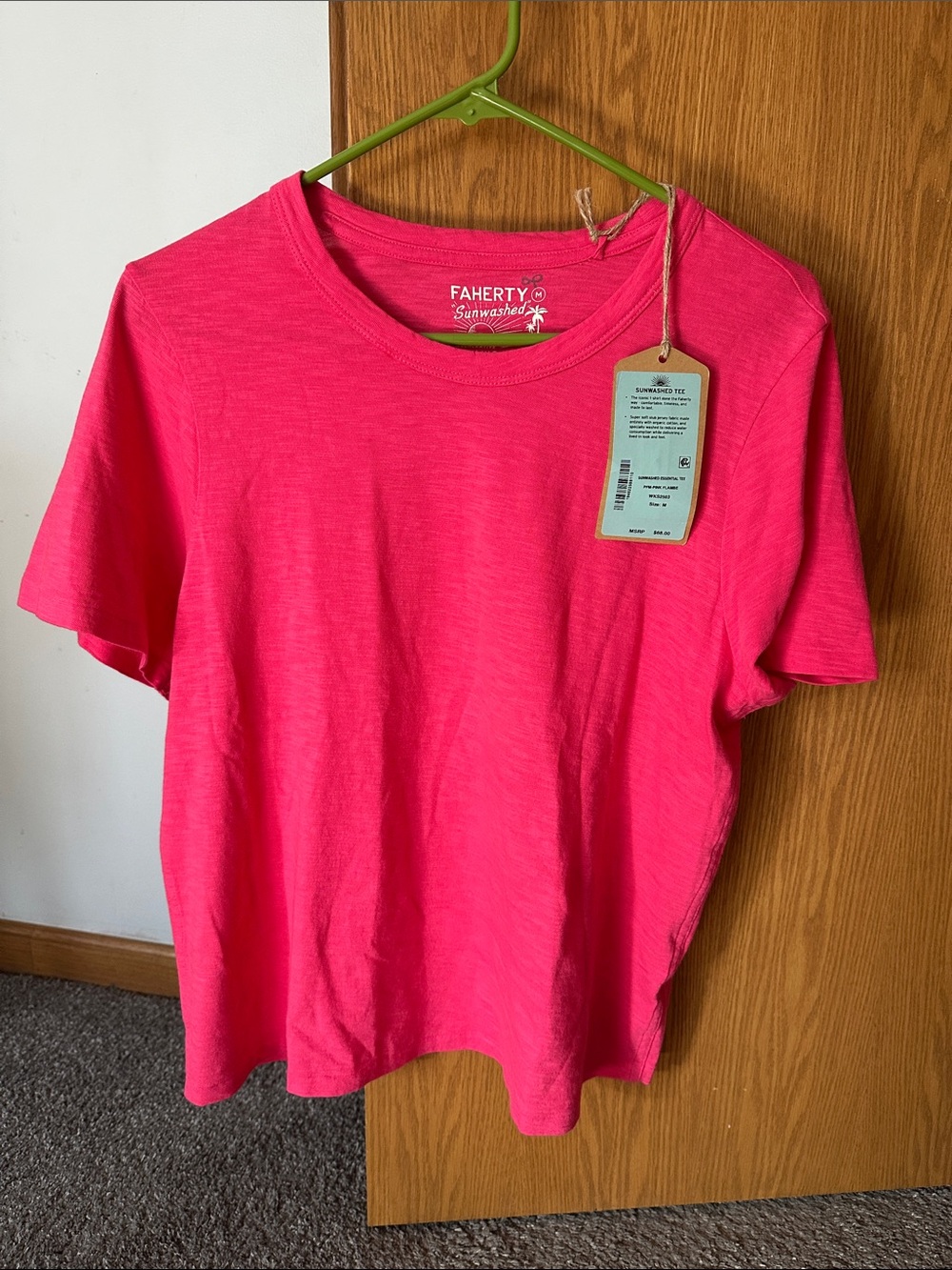 NWT Faherty Sunwashed Essential Tee Pink Flambe Organic Cotton Slub Crew Size M